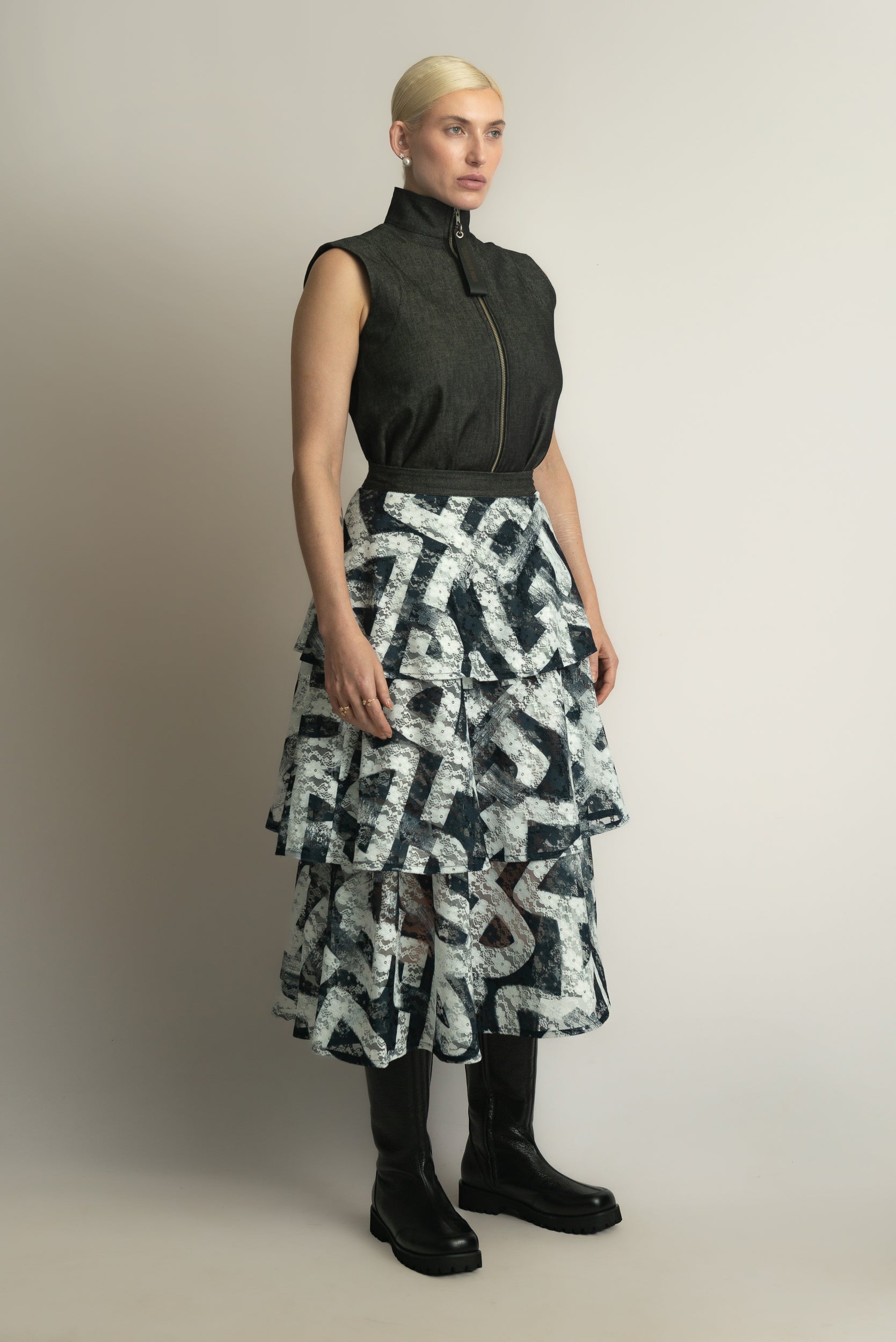 Opulence Lace Skirt in Seafoam