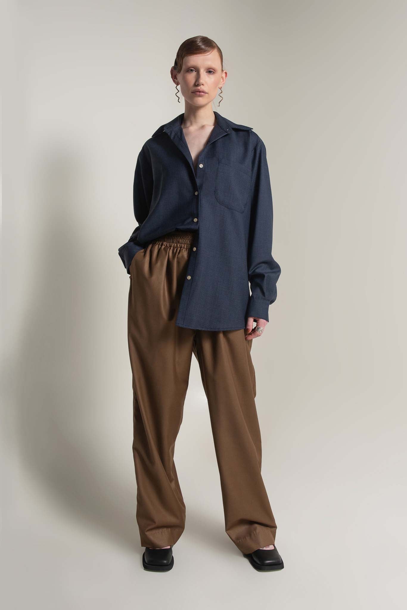 Lennon Collared Shirt in Navy Check