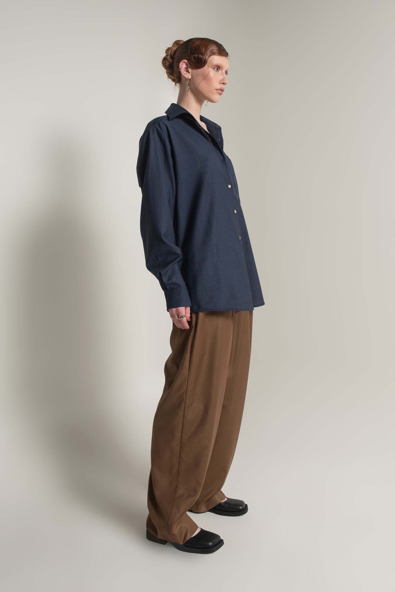 Lennon Collared Shirt in Navy Check