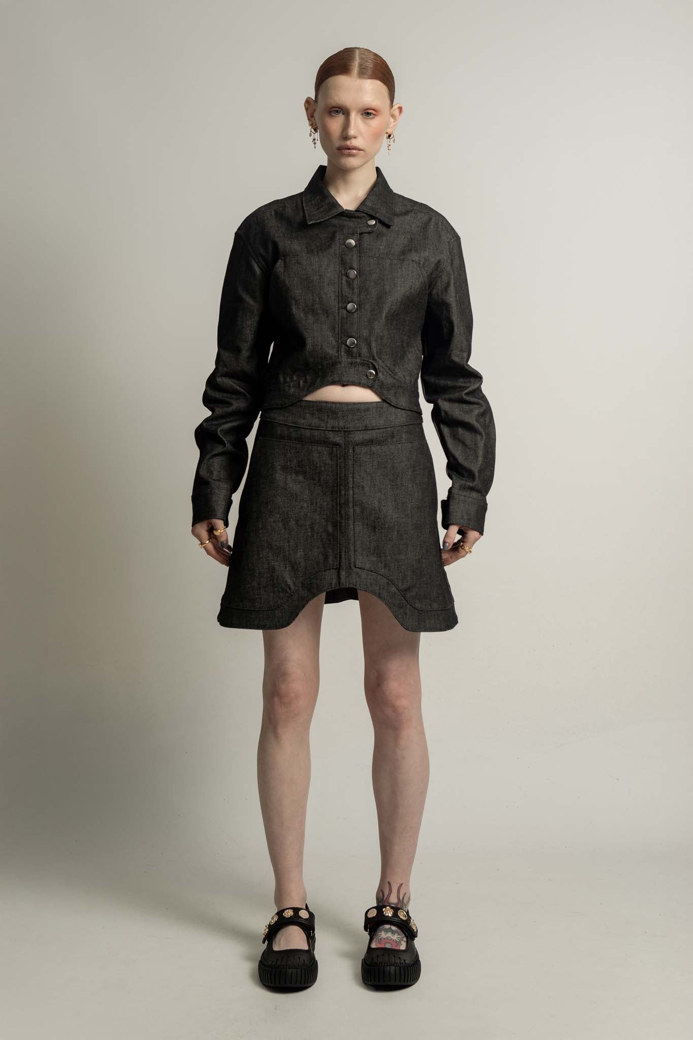 Nola Buttoned Biker Crop in Ash Black Denim