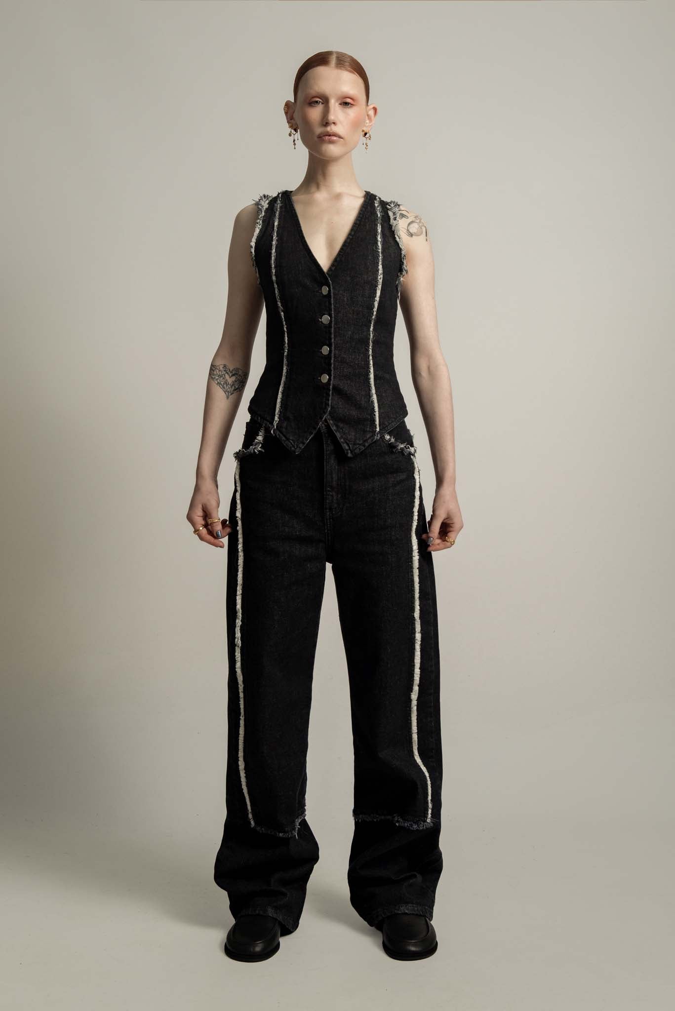 Saint Jacques Vest