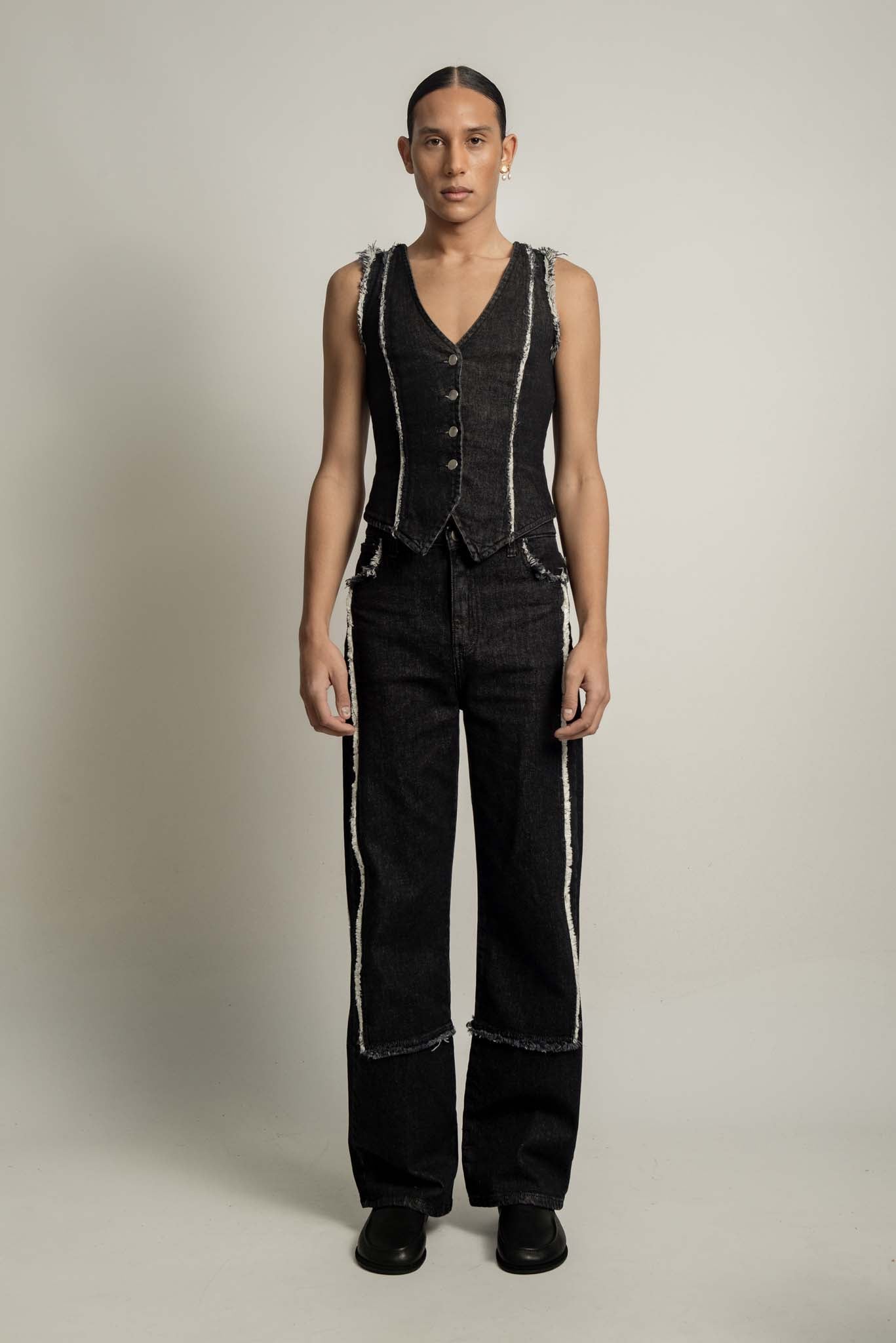 Saint Jacques Vest