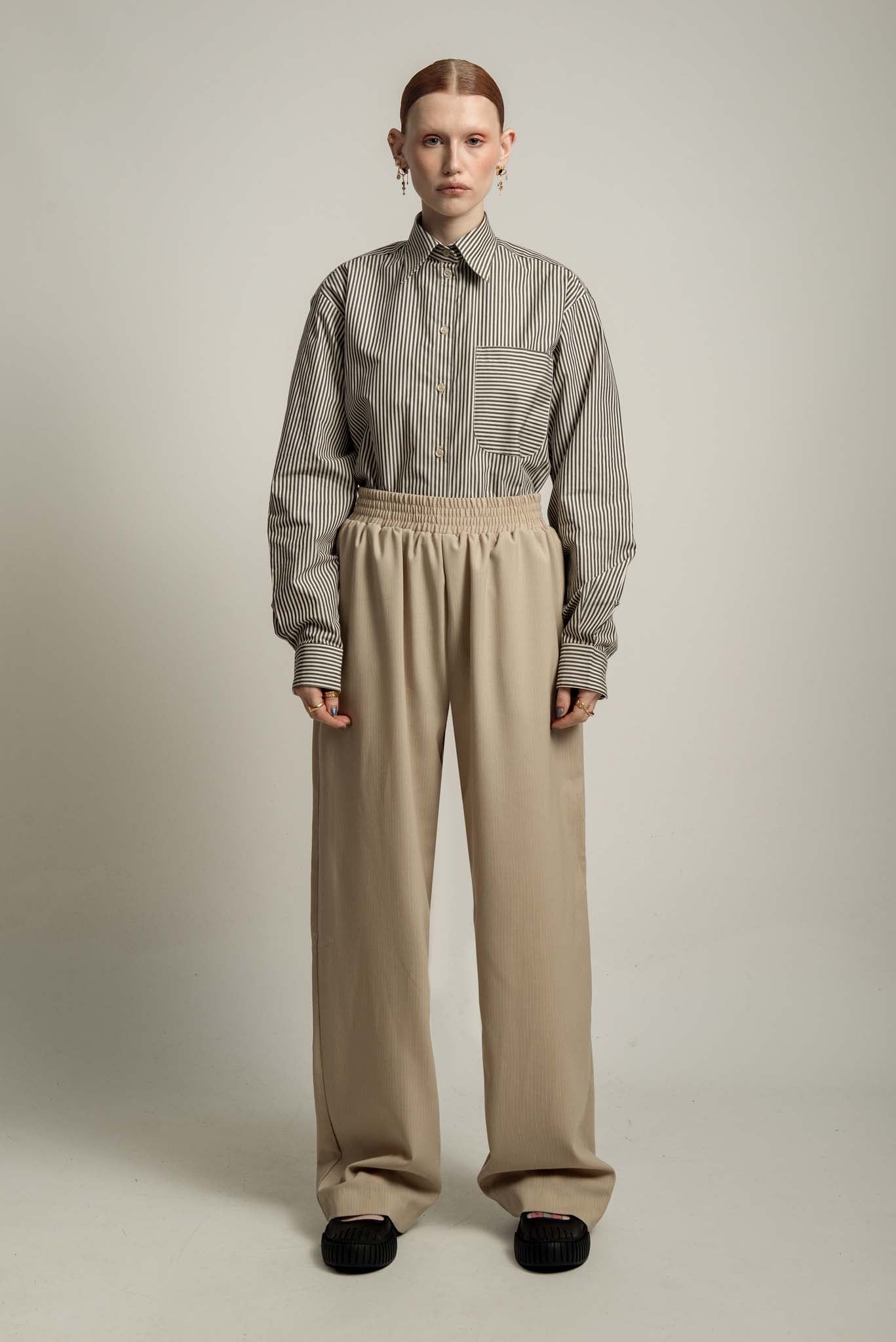 Soren Elasticated Waist Trouser in Mushroom Stripe