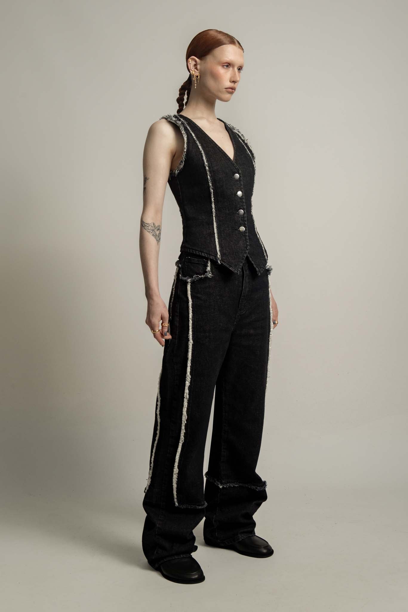 Saint Jacques Vest